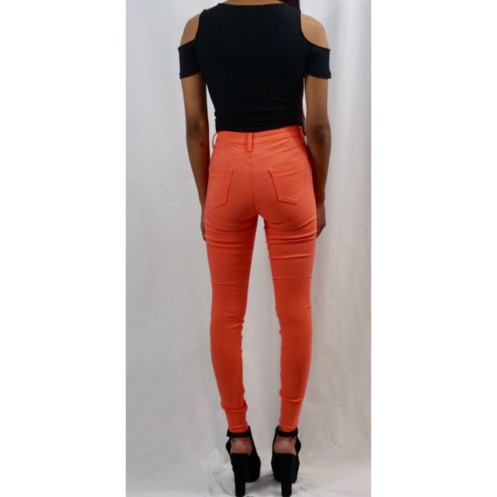 The BEST Skinny Jeans You’ll Ever Find!